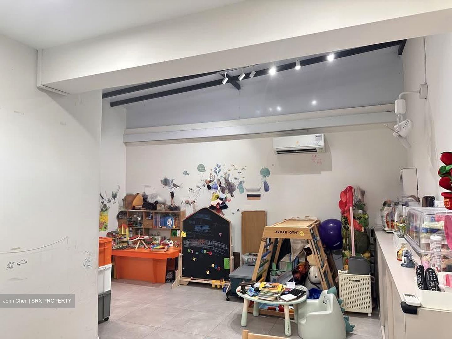 Joo Chiat Apartments (D15), Shop House #593659431